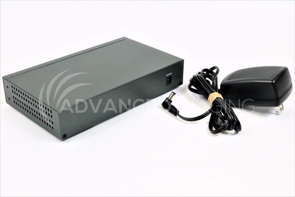 Ethernet Switch with power supply and power cord. 5270193